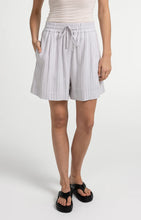 Load image into Gallery viewer, YAYA Striped Shorts with Elastic Waistband