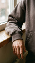 Load image into Gallery viewer, PRIV Linden Hoodie Espresso
