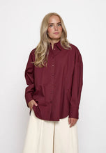 Load image into Gallery viewer, MINUS Jesse Oversized Shirt
