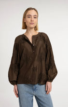 Load image into Gallery viewer, YAYA Embroidered Loose-fit Blouse
