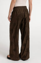 Load image into Gallery viewer, YAYA Embroidered Wide-leg Trousers with Elastic Waist
