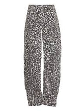 Load image into Gallery viewer, Minus Malli jacket &amp; Pant
